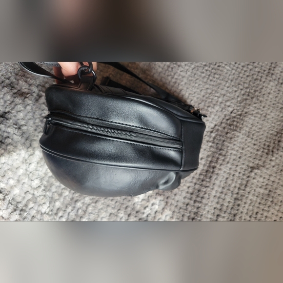 Killstar Backpack!! - Picture 5 of 6